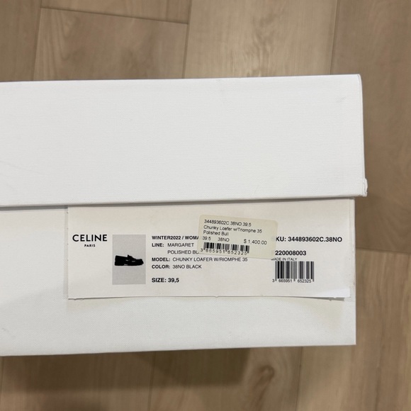 CELINE MARGARET LOAFER WITH TRIOMPHE CHAIN IN POLISHED BULL - Picture 2 of 5